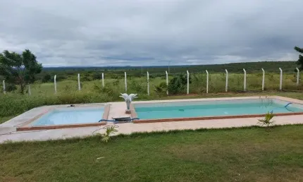 Fazenda/Sítio/Chácara com 38 hectares em Afonso Bezerra com casa sede com área de lazer completa