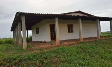 Chácara / sítio com 3 quartos à venda no Centro, Monte Alegre 
