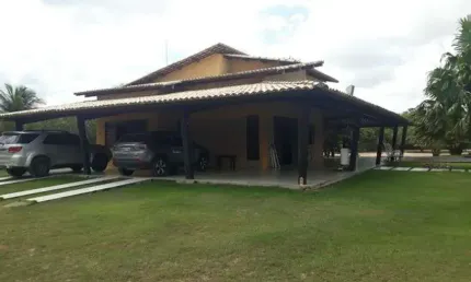 Chácara de luxo muito estruturada próximo a Monte Alegre