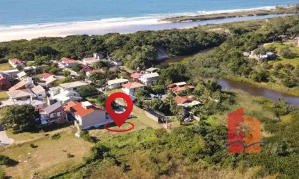 Terreno de 419m² a 300m da Praia do Siriú - Garopaba - SC