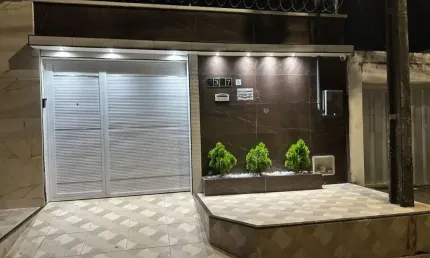 Repasse casa ampla com loja no fundo + piscina no parque potira