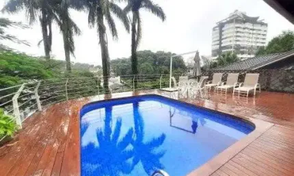 CASA no ANITA GARIBALDI com 4 quartos para LOCAÇÃO, 240 m²