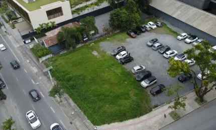 Imóvel comercial no glória com 0 quartos para locação, 1637 m²