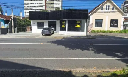 Imóvel comercial no centro com 0 quartos para locação, 270 m²