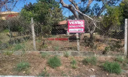 Casa em condomínio fechado com 4 quartos à venda na rodovia mg10, sn, condomínio vale do luar, jaboticatubas, 123 m2 por r$ 520.000