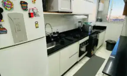 Vendo uma casa na região do sacomã com 3 dormitórios por 390 mil