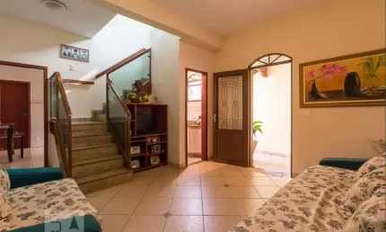 Casa com 4 quartos à venda na Rua Vereda do Paraíso, 000, Itaim Paulista, São Paulo, 175 m2 por R$ 380.000