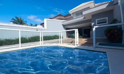 Casa duplex, 300 m² porteira fechada no condomínio Vivendas do Sol, Recreio dos Bandeirantes