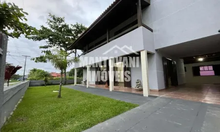 Casa com 4 quartos à venda no Balneário Leblon, Pontal do Paraná 