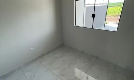 Belissima casa no jardim monaco entrada parcelada  02 quartos sala/cozinha aceita financiamento -mandaguaçu-pr