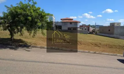 Terreno em condomínio fechado à venda no Residencial Sete Lagos, Itatiba 