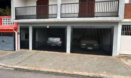 Casa com 3 quartos à venda na Rua Vinte e Quatro de Outubro, 2438, Centro, Salto