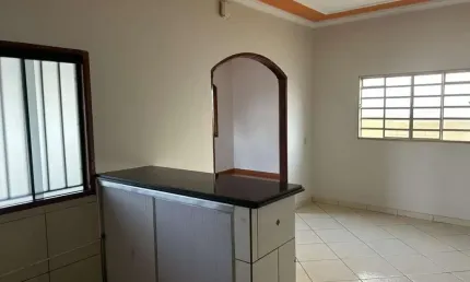 Casa para venda em patos de minas, nova floresta, 3 dormitórios, 1 suíte, 1 banheiro, 6 vagas