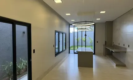 Casa para Venda em Patos de Minas, COPACABANA, 3 dormitórios, 3 suítes, 1 banheiro, 4 vagas