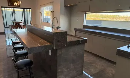 Casa para venda em patos de minas, novo horizonte, 5 dormitórios, 1 suíte, 2 banheiros, 4 vagas