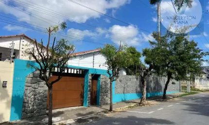 Casa Comercial em Junco - Sobral: 900m², 6 Dormitórios à Venda
