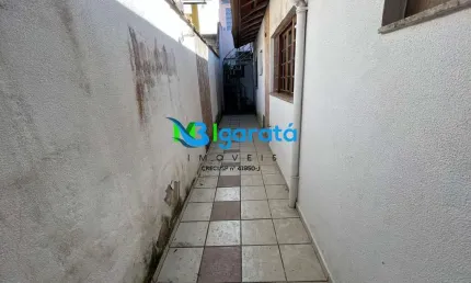 Casa para Venda em Itaquaquecetuba, Jardim Caiuby, 2 dormitórios, 1 suíte, 2 banheiros, 2 vagas