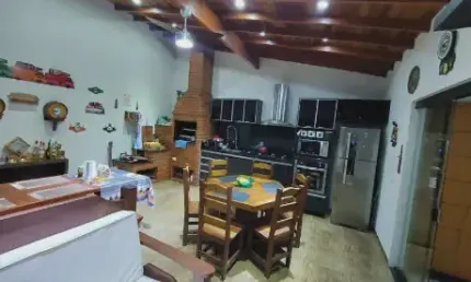 Ótima oportunidade com móveis planejados excelente localização.