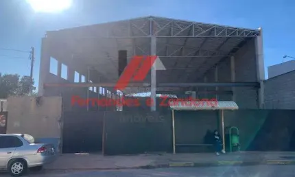 Galpão Comercial em Jundiaí - área &#250;til: 1.000 mq - área total: 2.000 mq
