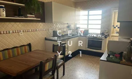 Ótimo partamento com 3 dormitórios, 1 suíte e 2 vagas