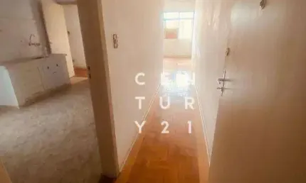 Oportunidade de compra na lapa, apartamento com 113,50m2 com 2 dormitórios, 2 banheiros, sala cozinha e área de serviços.