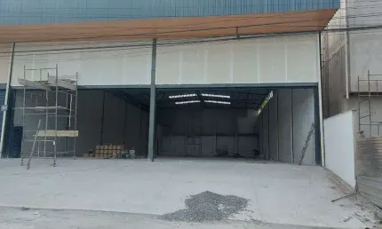Galpão novo de 450m² ao lado da estrada - Itapeba - Maricá - RJ