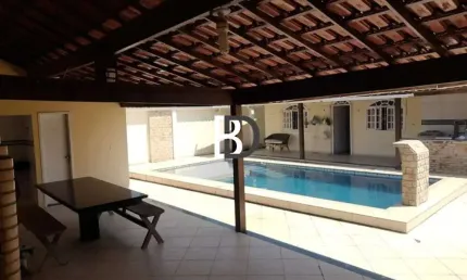 Casa com 3 quartos à venda na rua rua peperônia, 15, loteamento extensão do serramar, rio das ostras, 173 m2 por r$ 495.000