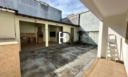 Casa com 3 quartos à venda na rua equador, 10, campo do oeste, macaé, 10 m2 por r$ 330.000