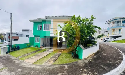 Casa com 3 quartos à venda na av avenida ricardo muylaert salgado, 20, vale dos cristais, macaé, 220 m2 por r$ 1.500.000