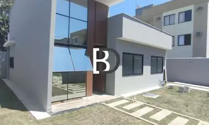 Casa com 3 quartos à venda na rua rua aurélio buarque de holanda, 10, enseada das gaivotas, rio das ostras, 200 m2 por r$ 550.000