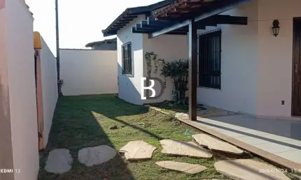 Casa com 2 quartos à venda na rua aurélio buarque de holanda, 14, enseada das gaivotas, rio das ostras, 10 m2 por r$ 500.000