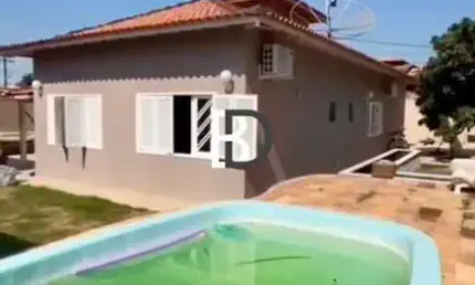 Casa com 3 quartos à venda na rua rua professora juciléa salerma de oliveira, 10, mirante da lagoa, macaé, 220 m2 por r$ 1.200.000
