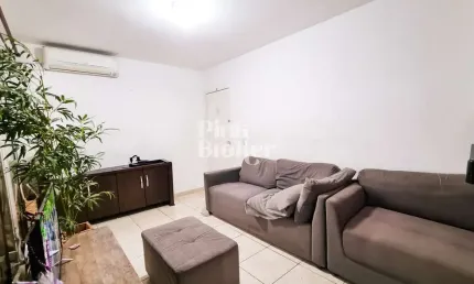 Apartamento com área privativa com 2 quartos, sendo um com suite, uma vaga de garagem - condomínio