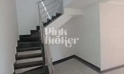 Casa com 3 quartos à venda no Cabral, Contagem 