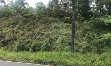Terreno à venda no Escalvado, Navegantes 