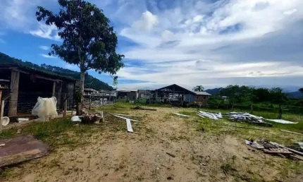 Terreno à venda no Santa Lídia, Penha 
