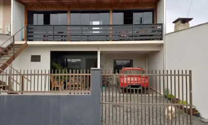 Casa com 3 quartos à venda na Vila Nova, Joinville 