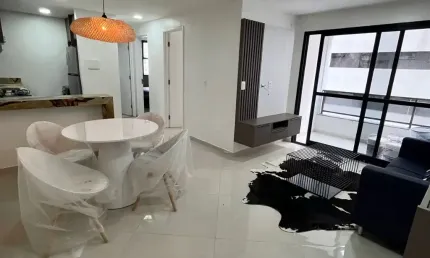 Apartamento 2 quartos em excelente localização apenas 180m da praia