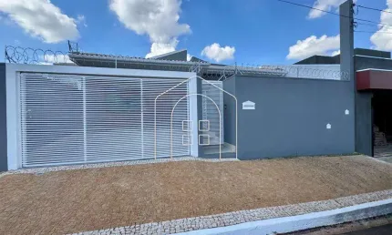 Casa com 3 quartos à venda no Parque das Esmeraldas II, Marília , 227 m2 por R$ 1.200.000