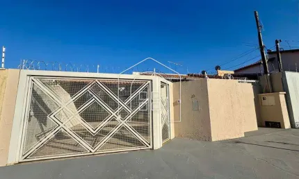 Casa com 3 quartos à venda no parque das esmeraldas ii, marília , 211 m2 por r$ 700.000