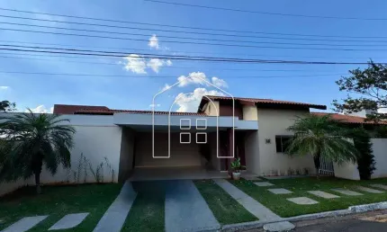 Casa em condomínio fechado com 3 quartos à venda no betel, marília , 282 m2 por r$ 790.000