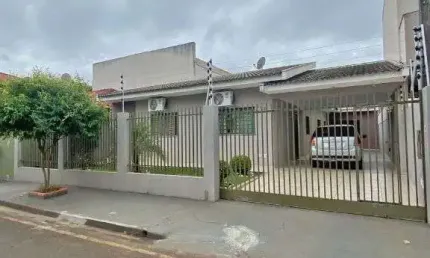 Linda casa de padrao no jardim panorama - arapongas