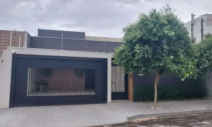 Casa com 3 quartos à venda no Jardim Vale das Perobas, Arapongas 