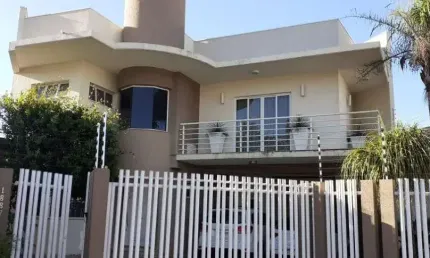 Casa com 3 quartos à venda no Jardim Morumbi, Arapongas 
