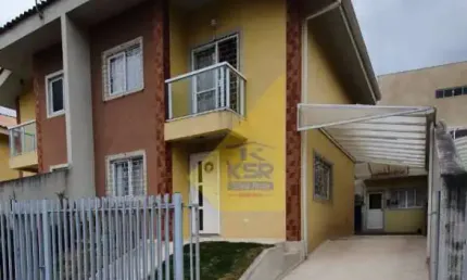 Casa à venda no Parque do Embu, Colombo  por R$ 375.000