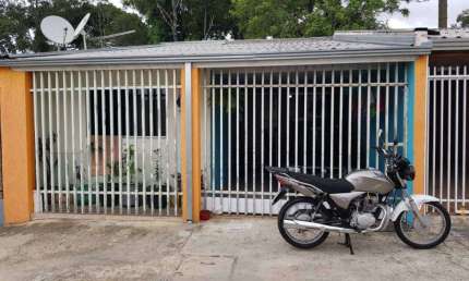 Casa com 3 quartos à venda no São Gabriel, Colombo  por R$ 230.000