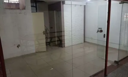 Sala comercial para alugar na Vila Meriti, Duque de Caxias 