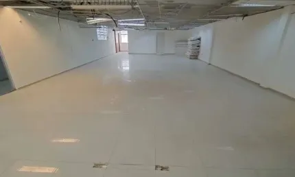 Alugo sala comercial 150m² - calçadão josé de alvarenga - duque de caxias - rj