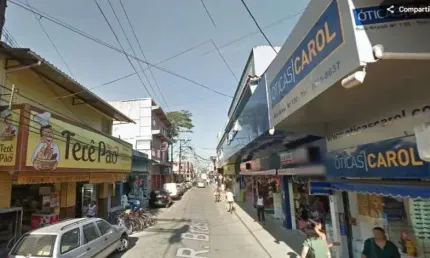 Lojão 1000m² - 3 pavimentos - calçadão piabetá - magé - rj