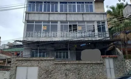 Vendo ou alugo prédio 3 pavimentos 500m² - fins comerciais - 25 de agosto - duque de caxias